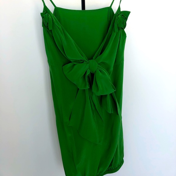 Femme de Carriere Tops - 💚 Gorgeous Femme de Carriere silk emerald evening top
